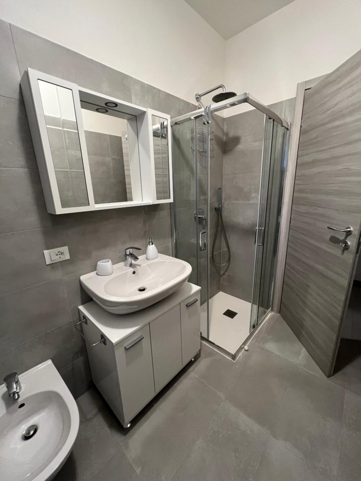 Apartamento La Vela Sirmione Exterior foto